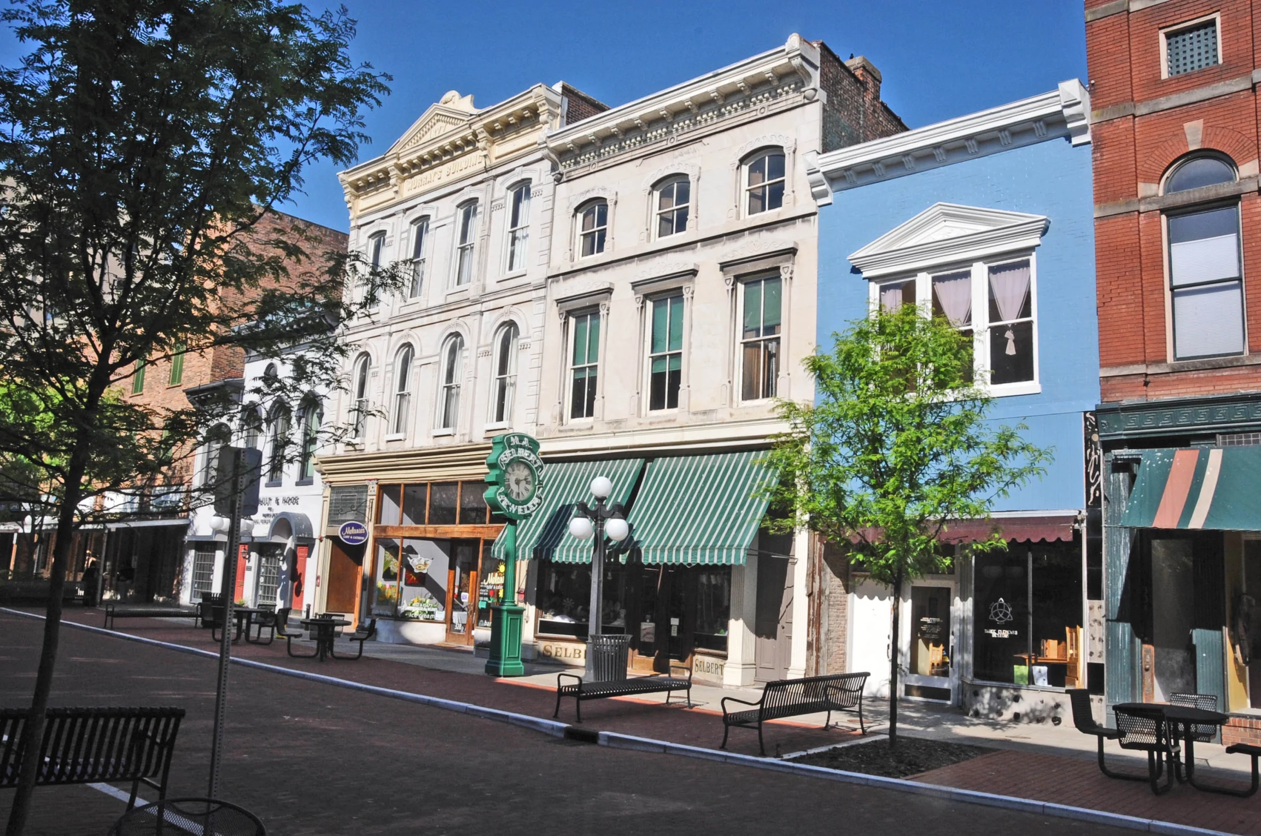 Frankfort Historic District