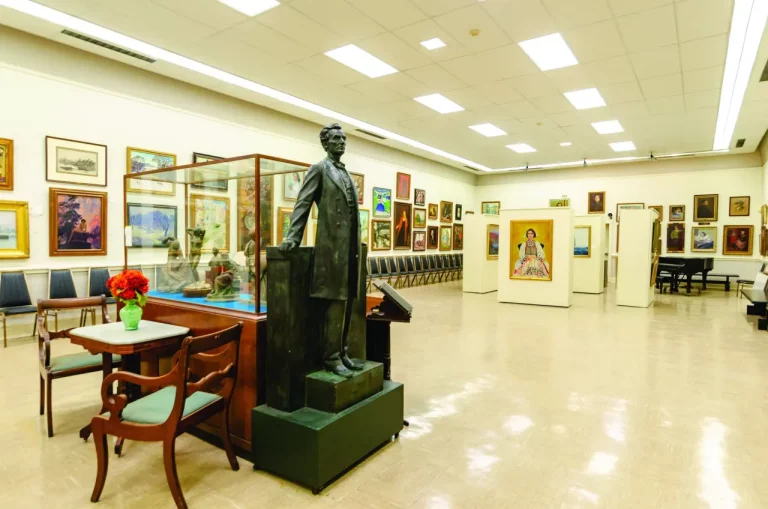 Vanderpoel Art Association Gallery