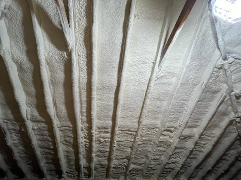 How a Professional Insulation System Helps You Maintain Your Desired Temperature