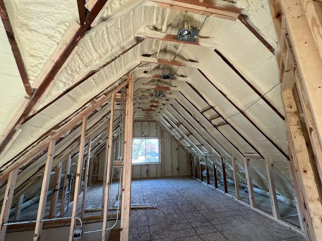 Spray Foam Contractor in Carol Stream, IL spray foam insulation services