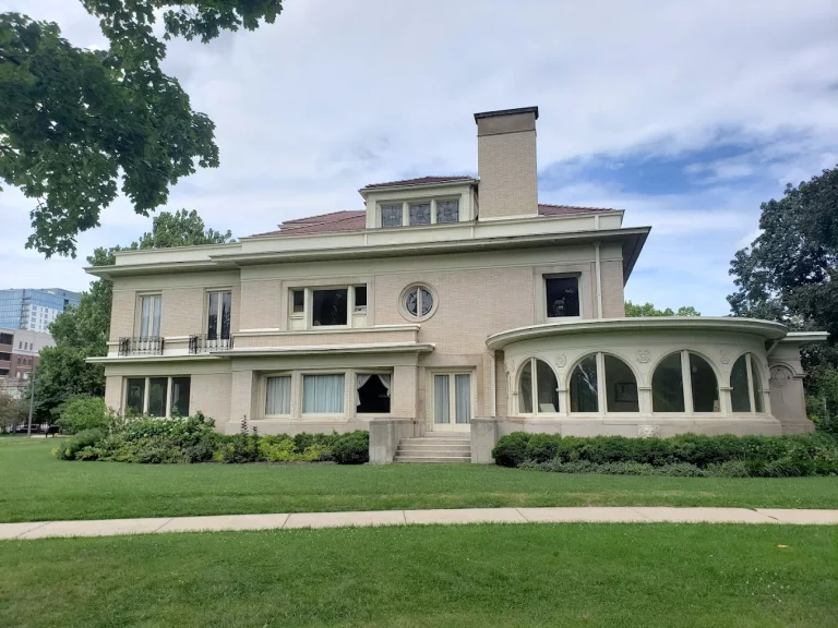 Pleasant Home oak
